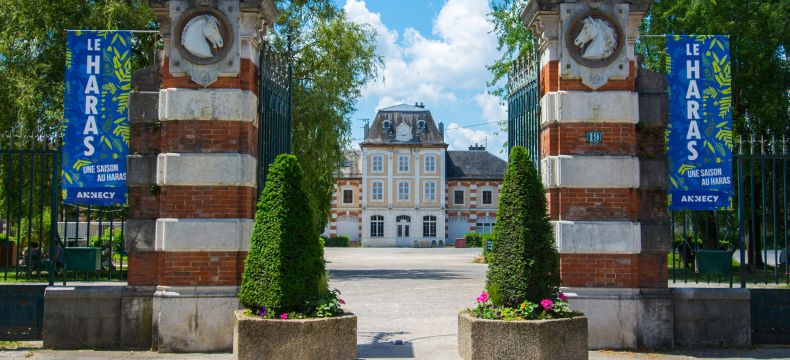 Le Haras d'Annecy – Photo: Ville d'Annecy Le Haras d'Annecy – Photo: Ville d'Annecy