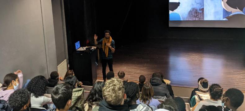 Collège au cinéma : Reza Riahi, directeur artistique du film 'Parvana, une enfance en Afghanistan' Collège au cinéma : Reza Riahi, directeur artistique du film 'Parvana, une enfance en Afghanistan'