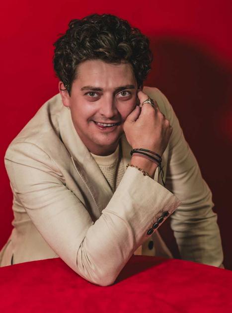 Aneurin Barnard