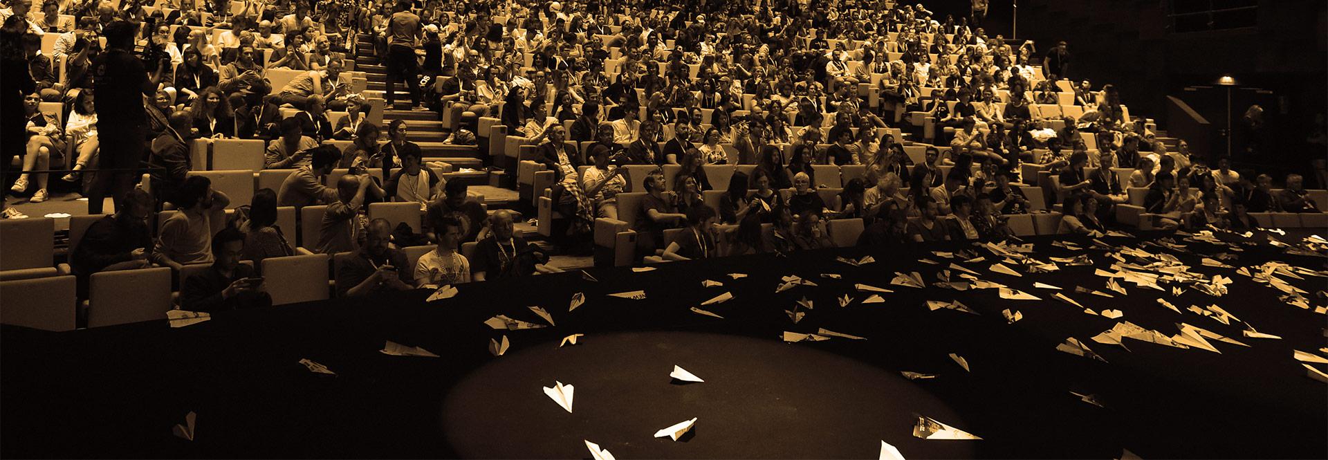 Grande salle de Bonlieu mode sépia